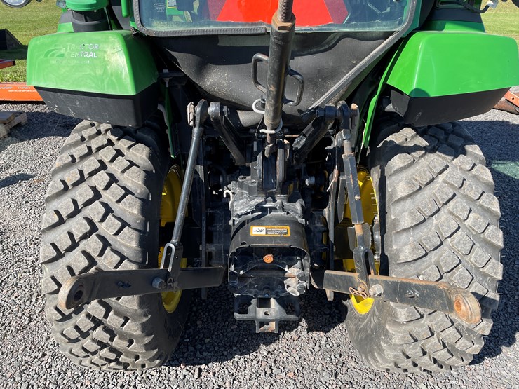 2019-john-deere-2038r-image-21