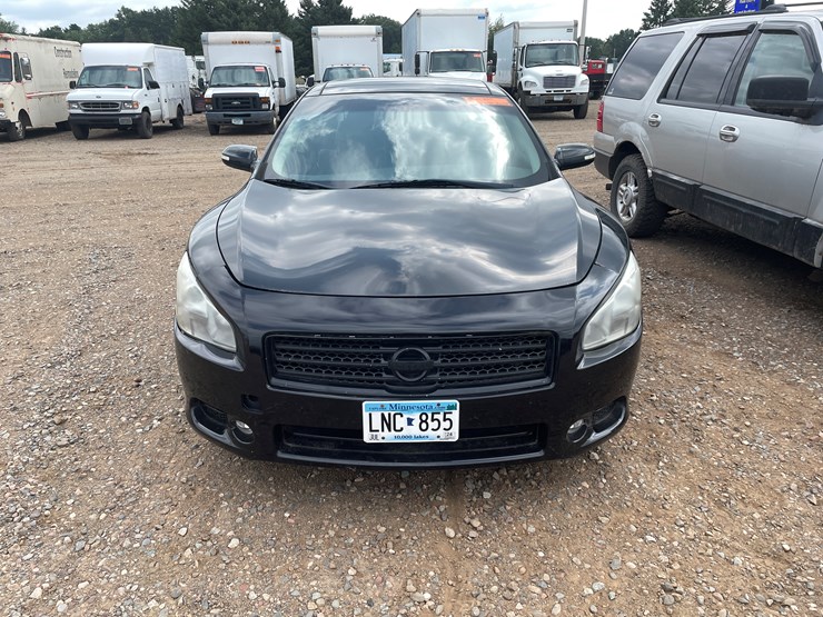#522-•-2011-nissan-maxima-*non-runner*-(has-mn-title)-(princeton,-mn)-image-2