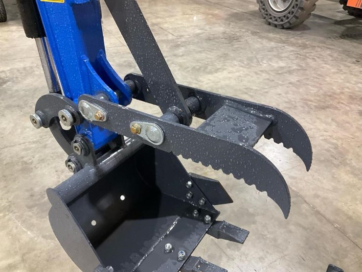 #1203-•-unused-kn12-mini-excavator-image-7