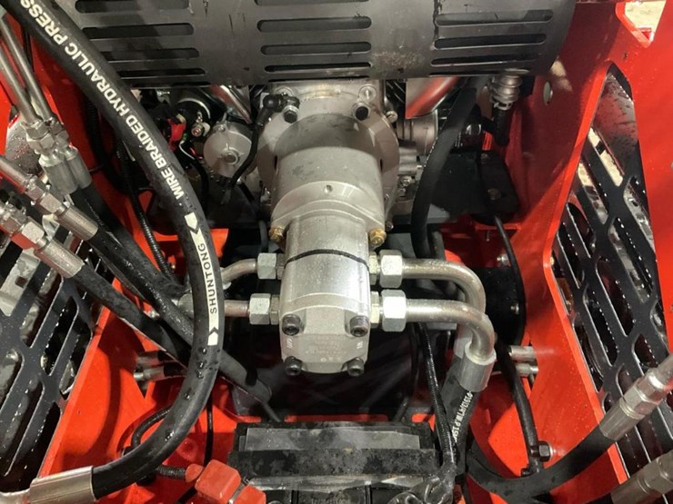 #1024-•-unused-ky380-mini-skid-steer-image-36