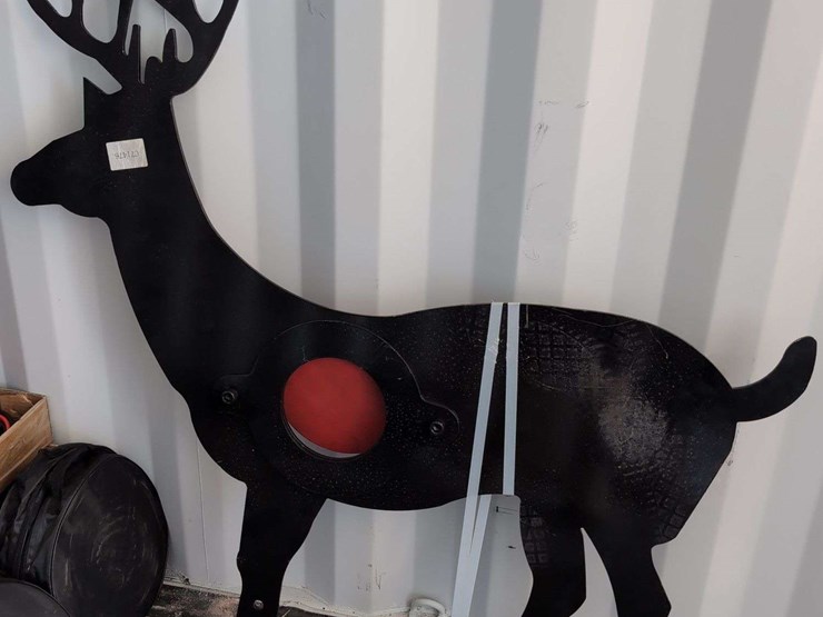 outdoor-metal-target---4'-x-3.5'---deer-image-1