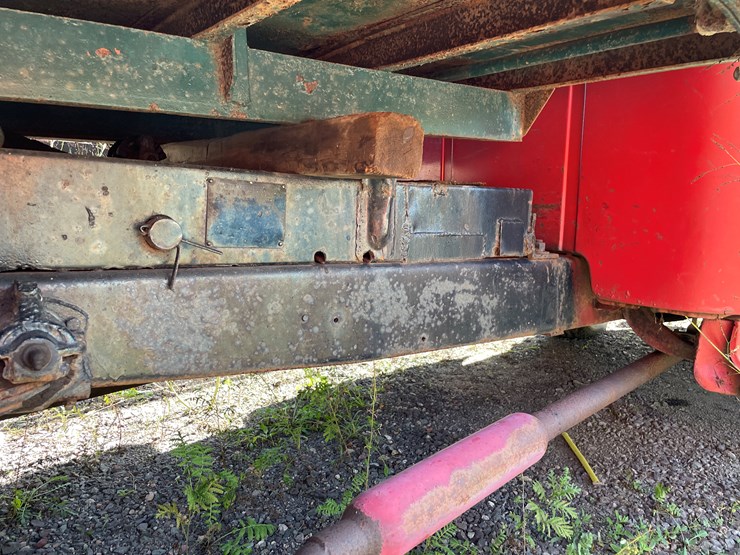 #424-•-vintage-ford-1-1/2-ton-single-axle-dump-truck-(no-title)-(houghton,-mi)-image-33