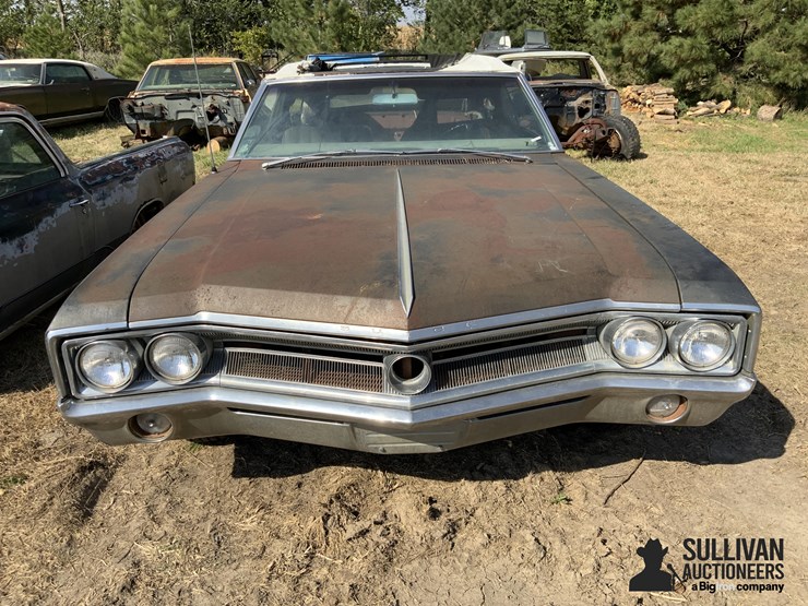 1965-buick-wildcat-convertible-image-2