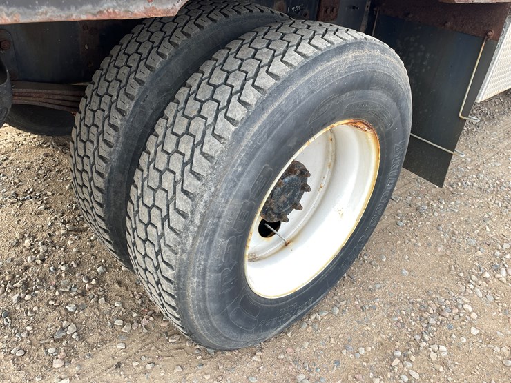 #408-•-2012-kenworth-flatbed-truck-with-water-tank-(has-mn-title-in-delay)-(princeton,-mn)-image-30