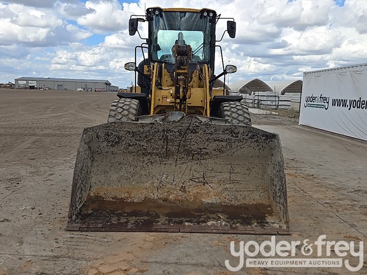 2019-caterpillar-930-image-8