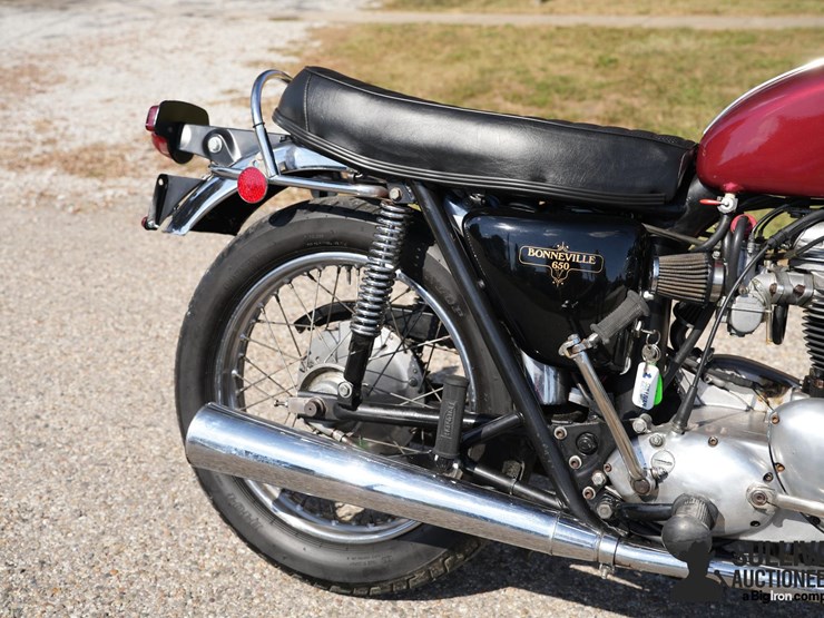 run-#29---1973-triumph-bonneville-650-motorcycle-image-16