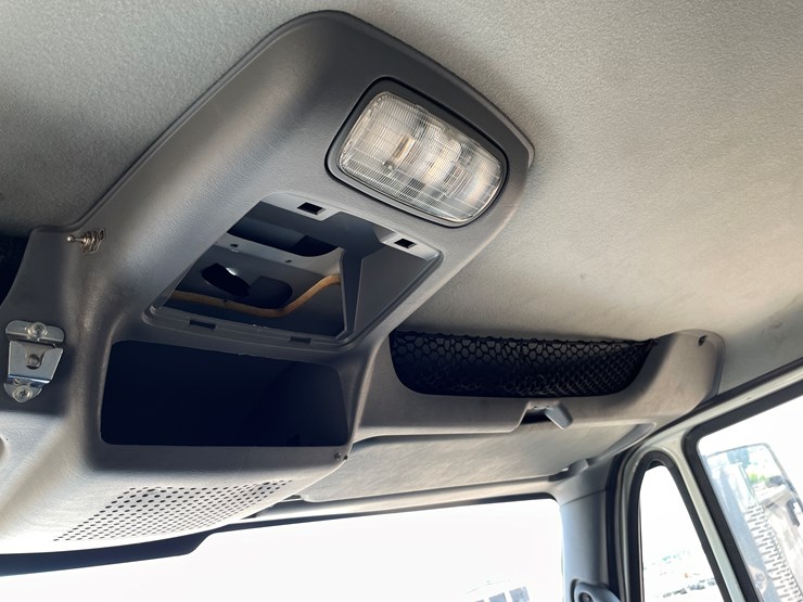 international-durastar-4400-image-25