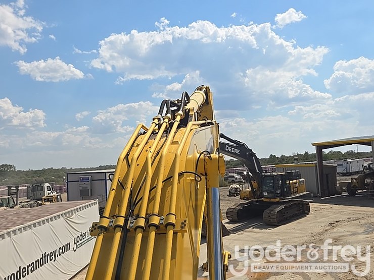 2022-komatsu-pc490-lc-11-image-52