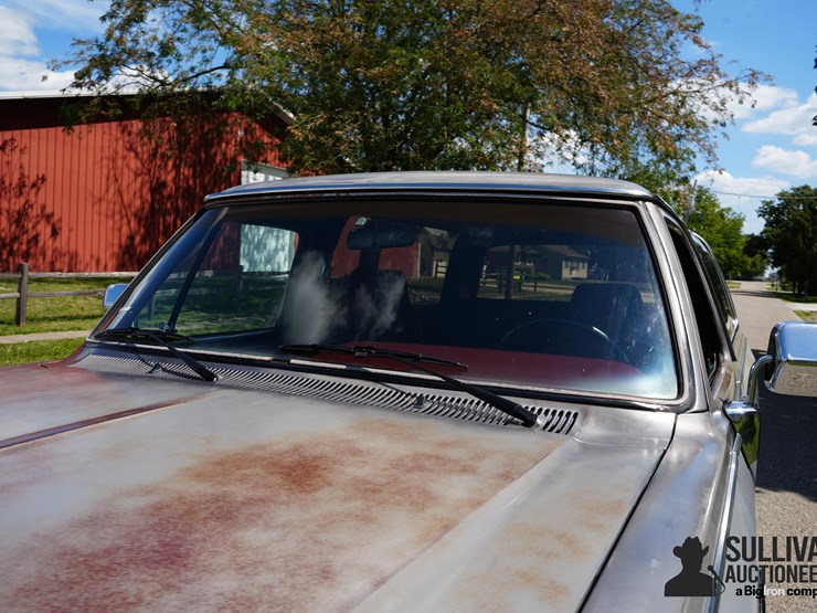 1989-dodge-ram-charger-image-13