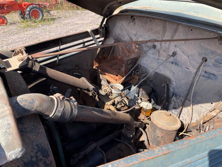 #426-•-vintage-ford-1-1/2-ton-single-axle-dump-truck-(no-title)-(houghton,-mi)-image-44