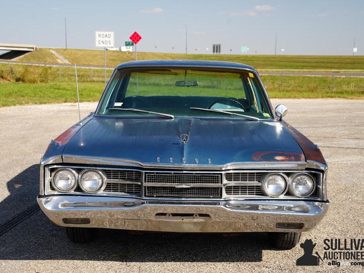 run-#3---1967-dodge-monaco-sedan-image-2