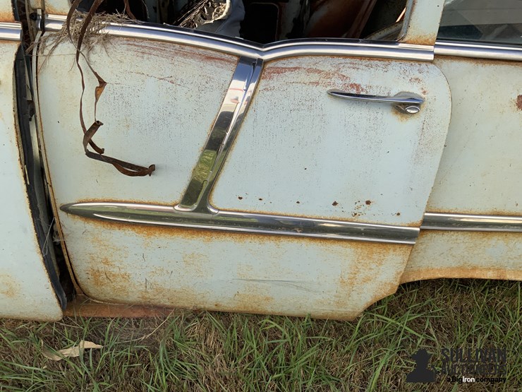 1955-chevrolet-4-dr.-sedan-image-16