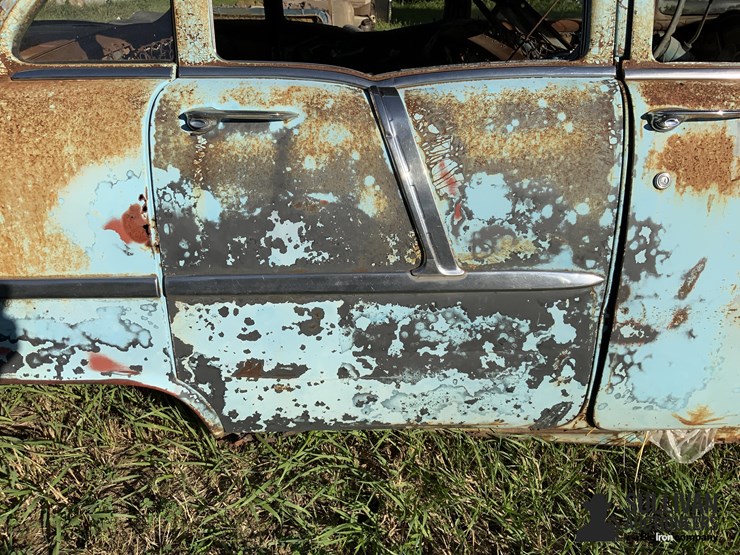 1955-chevrolet-4-dr.-sedan-image-14