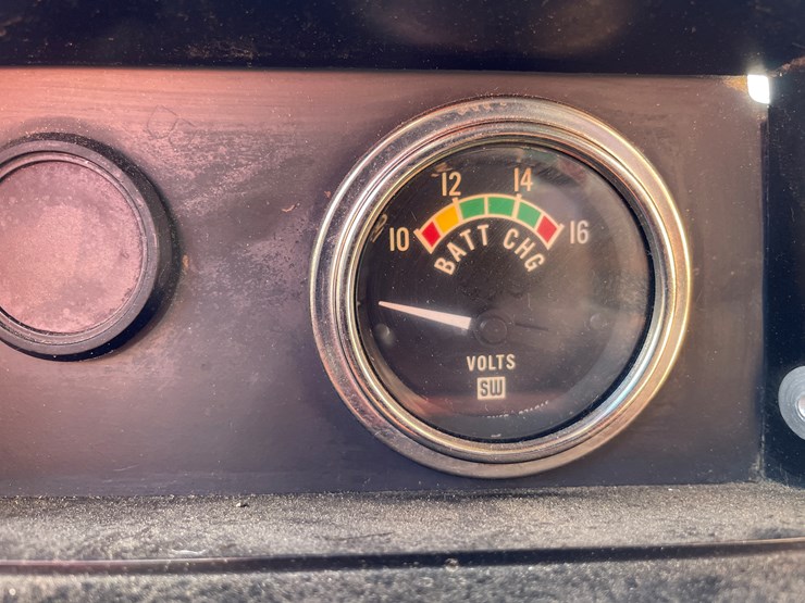 #516-•-1984-chevy-d350-4x4-pickup-(title-in-delay)-(wakefield,-mi)-image-59