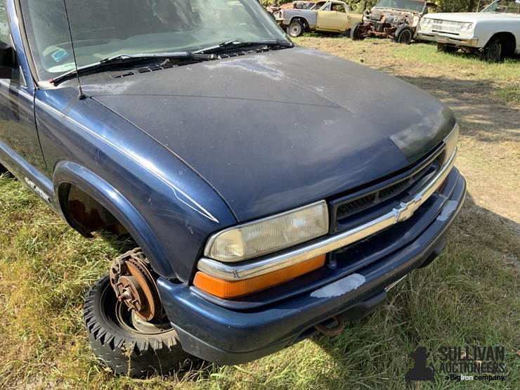 1999-chevrolet-blazer-image-11