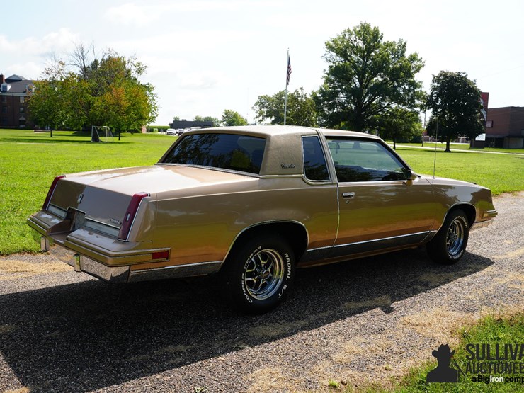 run-#67---1985-oldsmobile-cutlass-salon-image-5