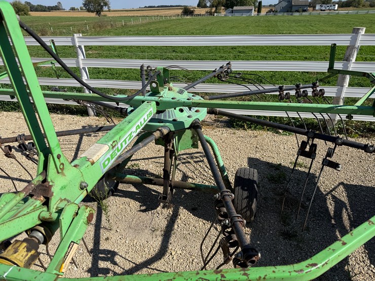 #212-•-deutz-allis-hay-rake-(deforest,-wi)-image-3