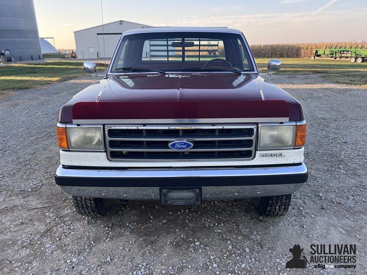 1989-ford-f250-xlt-lariat-image-2