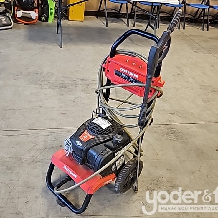 Craftsman Pressure Washer, 2000 Max PSI, 2.0 Max GPM
