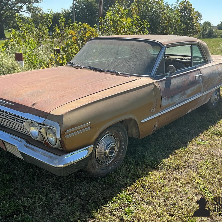 1963 Chevrolet Impala Collector Car