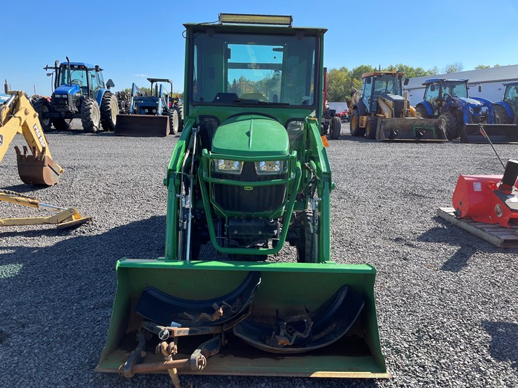 2019-john-deere-2038r-image-7