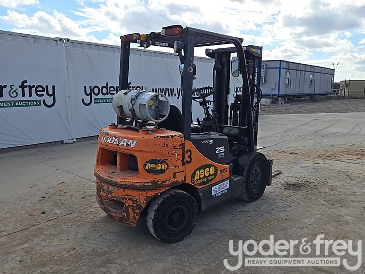 2012-doosan-g25p-5-image-5