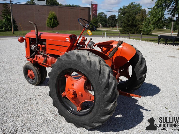 run-#173---1946-case-vac-narrow-front-2wd-tractor-image-7