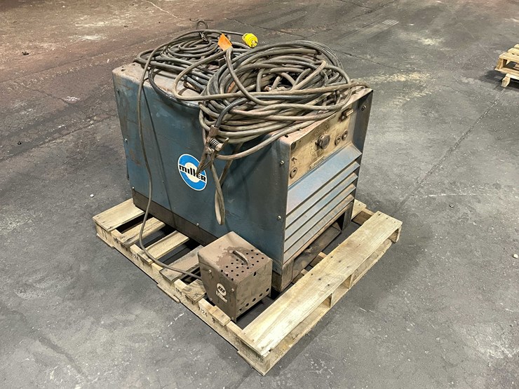 #6881-•-miller-arc-welder-(kaukauna,-wi)-image-7