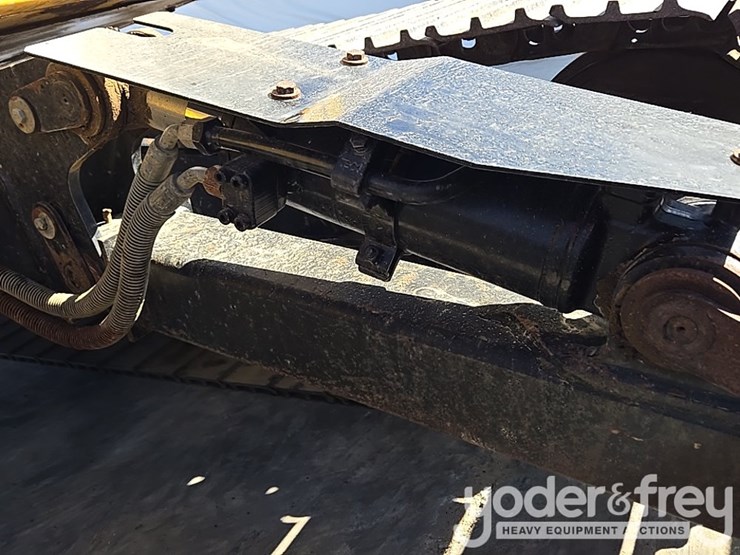 2019-caterpillar-315f-image-40