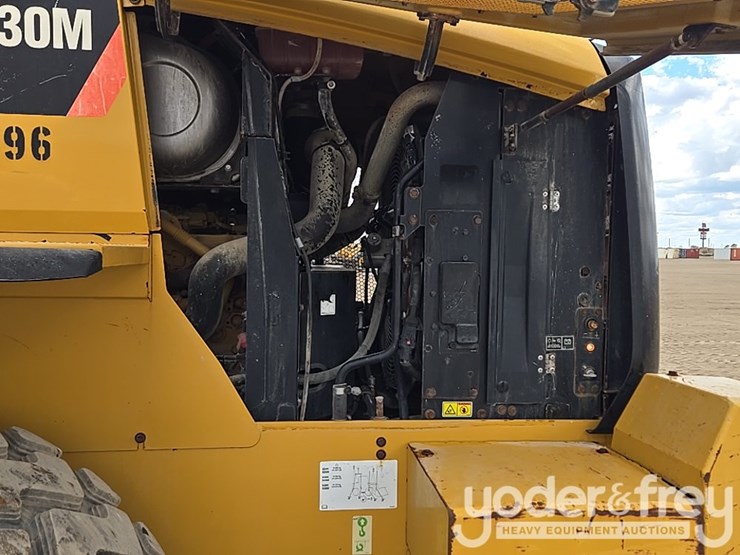 2019-caterpillar-930-image-40