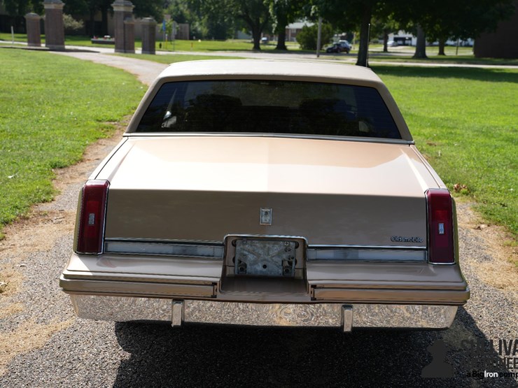 run-#67---1985-oldsmobile-cutlass-salon-image-6