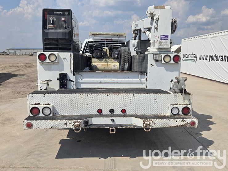 2021-chevrolet-silverado-image-8