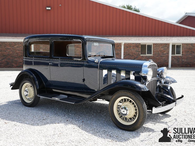 run-#66---1932-chevrolet-confederate-sedan-image-3