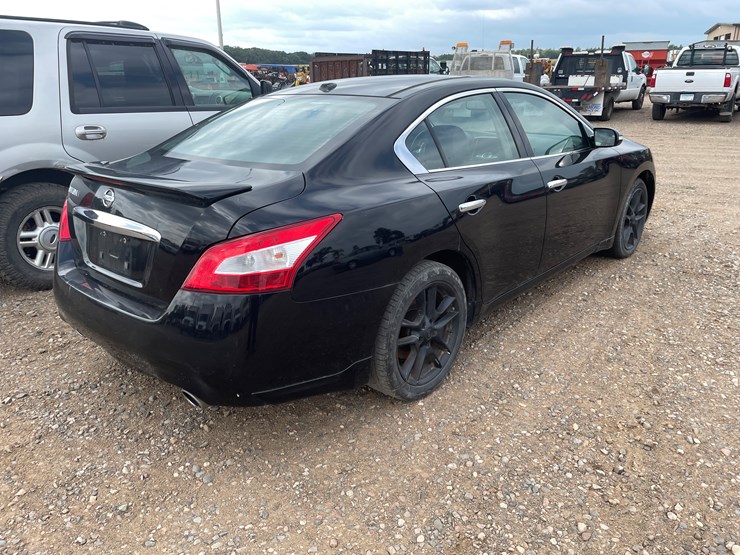 #522-•-2011-nissan-maxima-*non-runner*-(has-mn-title)-(princeton,-mn)-image-5