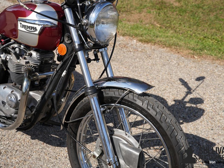 run-#29---1973-triumph-bonneville-650-motorcycle-image-11