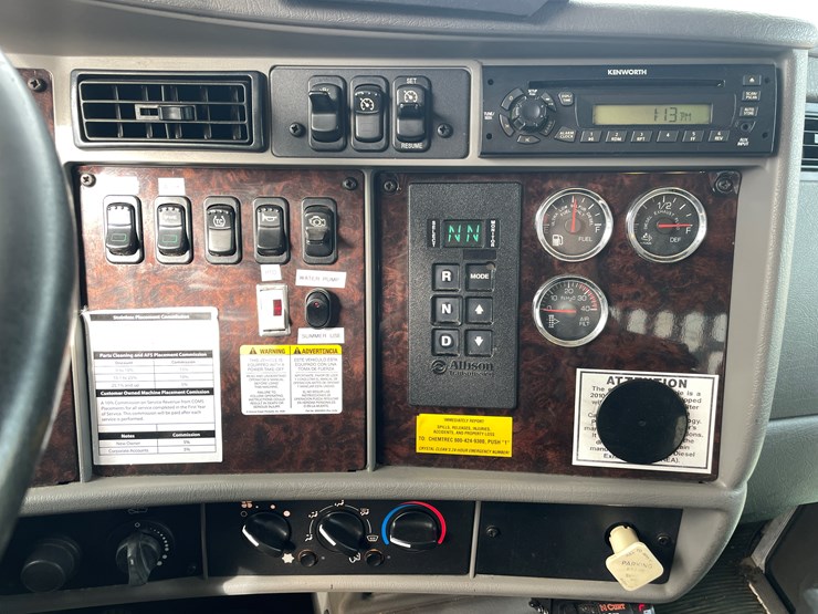 #408-•-2012-kenworth-flatbed-truck-with-water-tank-(has-mn-title-in-delay)-(princeton,-mn)-image-67