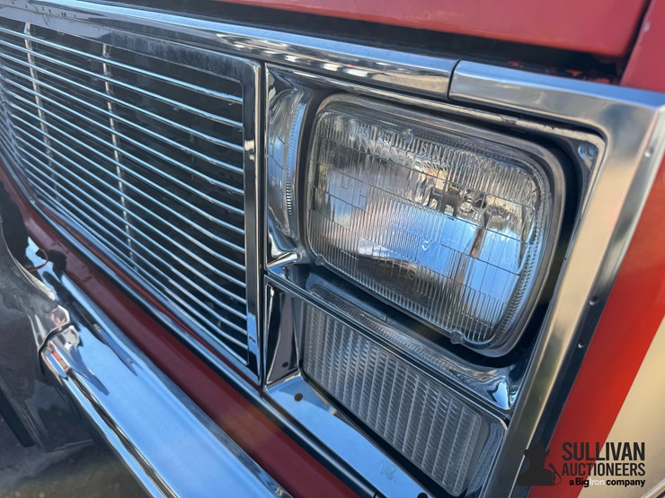1984-chevrolet-silverado-image-13