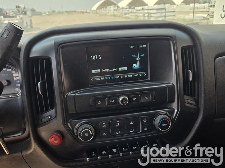 2021-chevrolet-silverado-image-91