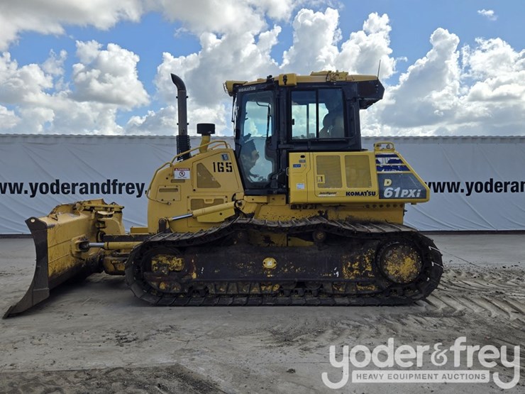 2018-komatsu-d61pxi-24-image-2