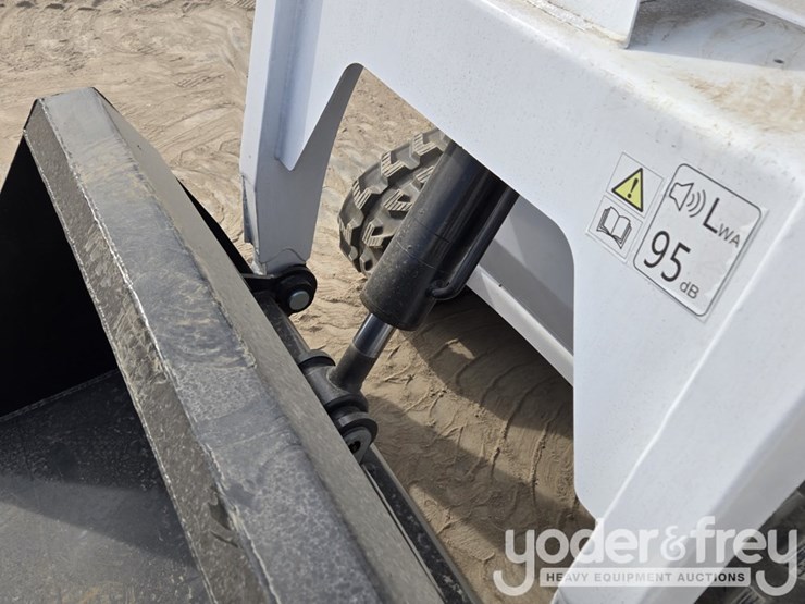 unused-newrick-jc-25-image-12