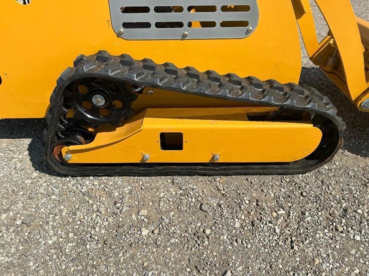 #1000-•-unused-sdll30-mini-skid-steer-image-26