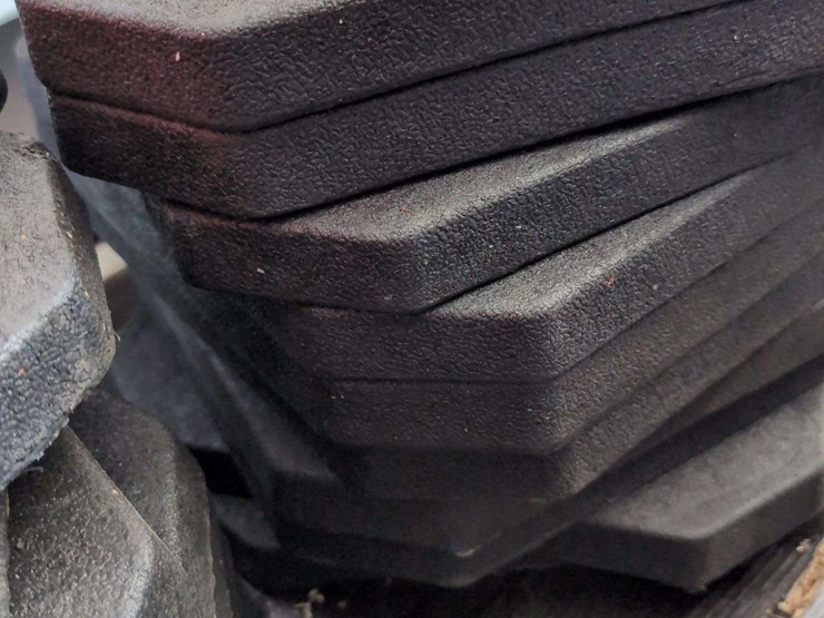 (30)-kj-traffic-cone-28"-image-2