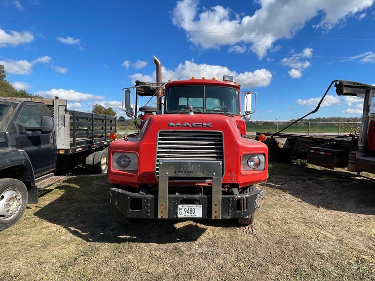 #418-•-1998-mack-dm6865-rolloff-truck-(has-wi-title)-(reedsville,-wi)-image-10