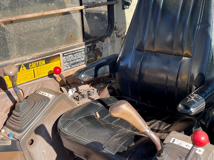 deere-790d-image-52