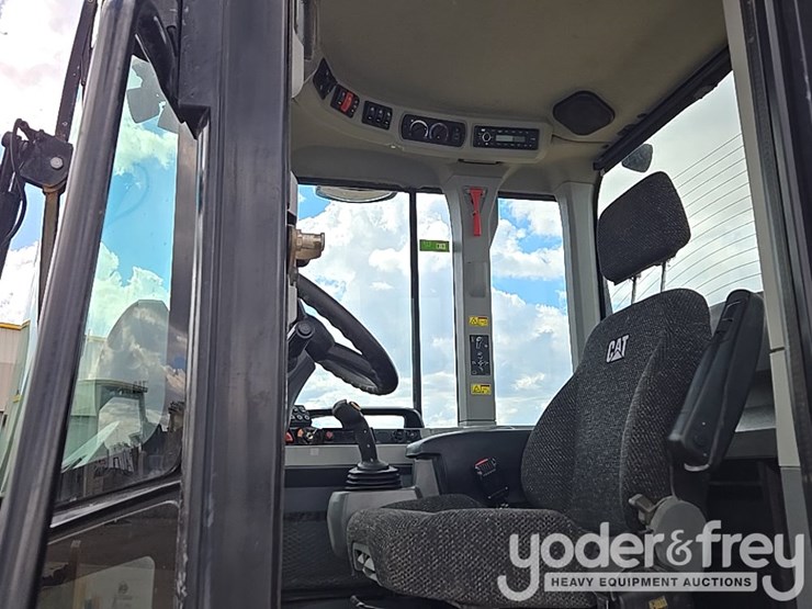 2019-caterpillar-930-image-58