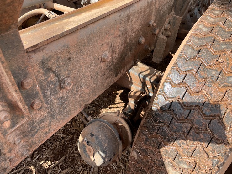 #412-•-1988-white-gmc/autocar-quad-axle-dump-truck-(title-in-delay)-(wakefield,-mi)-image-81
