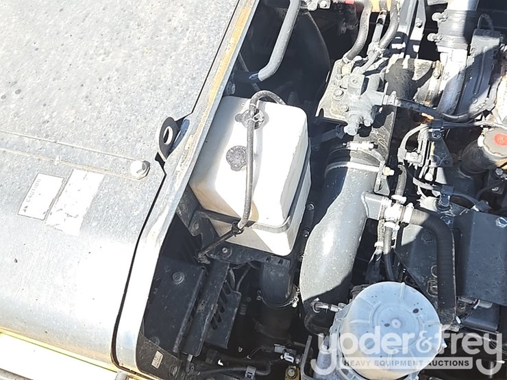 2022-komatsu-pc490-lc-11-image-57