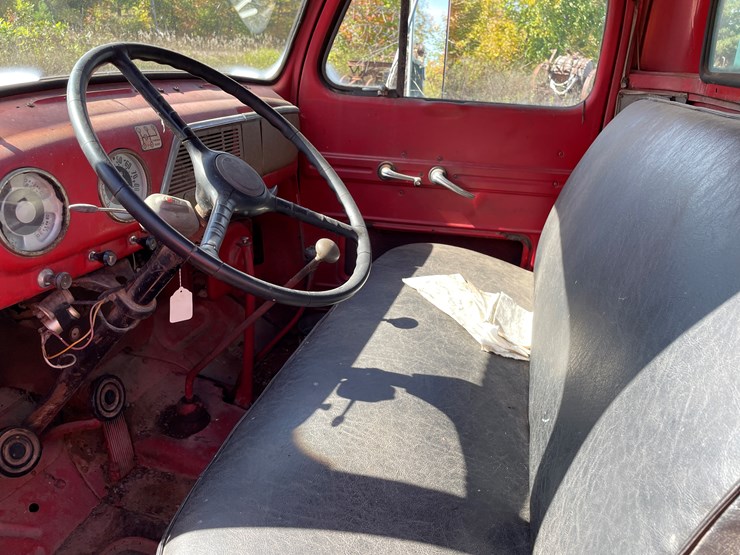 #424-•-vintage-ford-1-1/2-ton-single-axle-dump-truck-(no-title)-(houghton,-mi)-image-46
