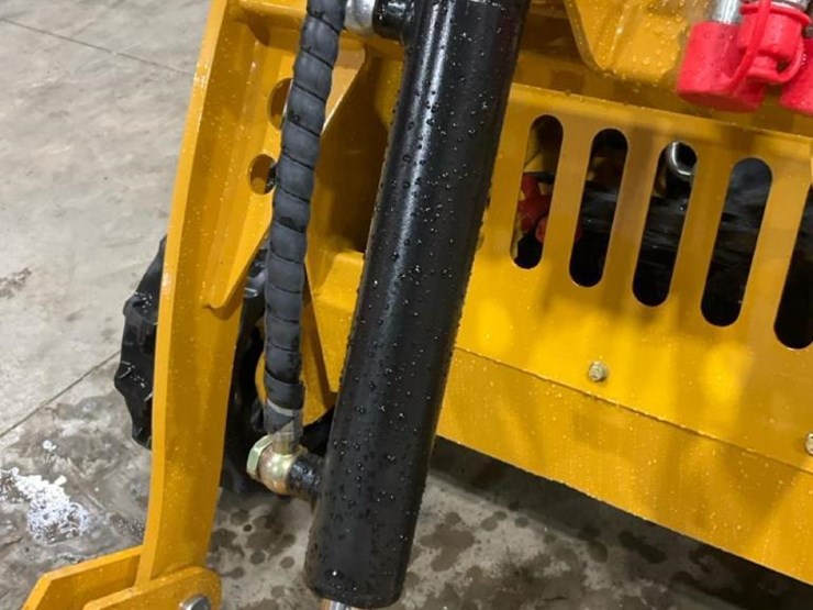 #1017-•-unused-gg385-mini-skid-steer-image-8