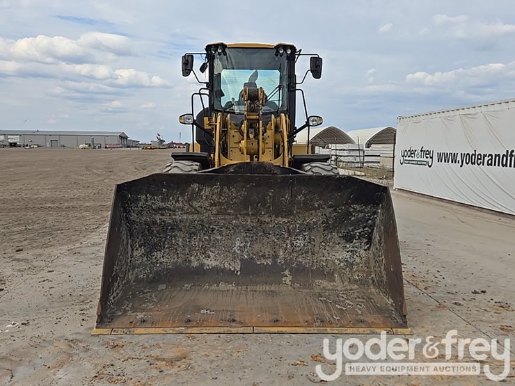 2020-caterpillar-930-image-59
